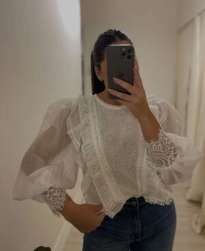 Blusa de Encaje