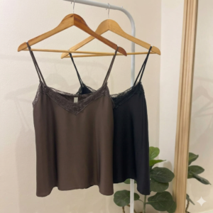 musculosa lencera kyla