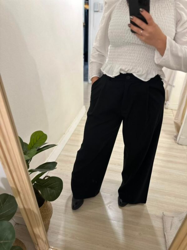 WhatsApp Image 2026-06-14 at 14.02.17 Pantalon sastrero Ali