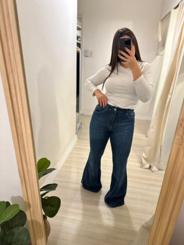 WhatsApp Image 2026-06-14 at 22.55.09 (1) Jeans oxford vinca