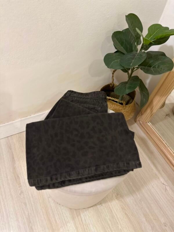 WhatsApp Image 2026-06-14 at 23.10.34 Jeans animal Alina