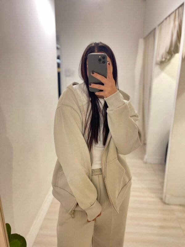 Conjunto Lara