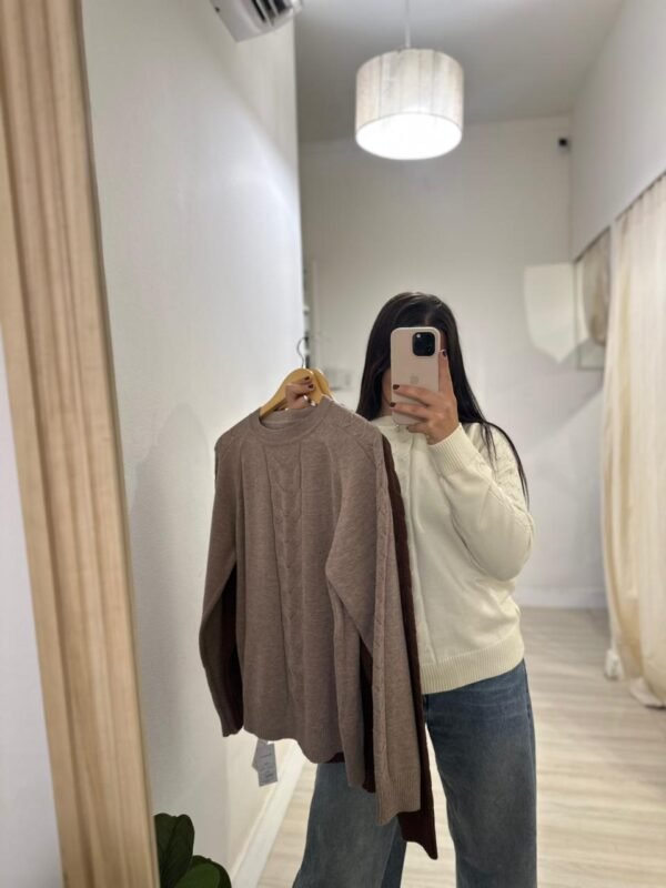 Sweater Gala