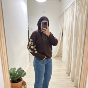 Sweater manga bordada Flor