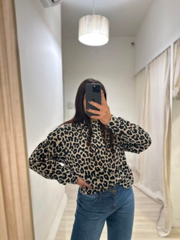 buzo animal print tipo morley