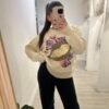 Sweater kiss