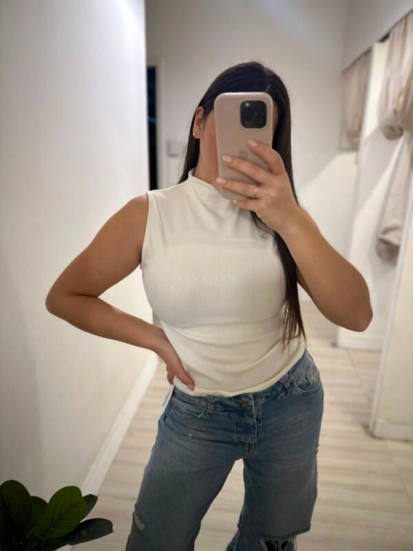 Muscu Amelia