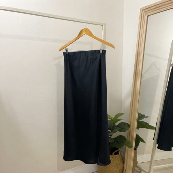 Pollera larga seda
