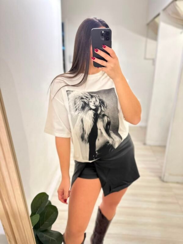 Remera estampa Girl