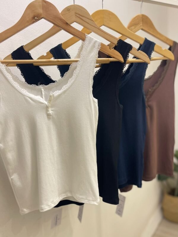 Musculosa Aine