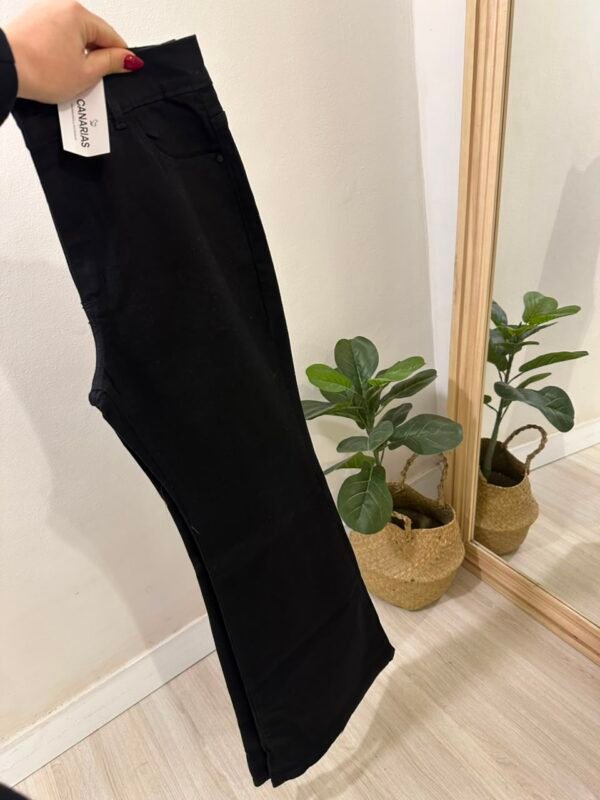 Oxford sisa negro