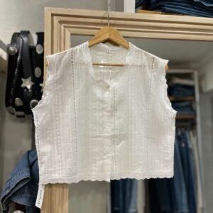 Camisa sin mangas bordada