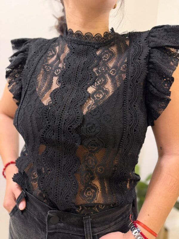WhatsApp Image 2026-09-09 at 19.22.58 (1) Blusa Ines