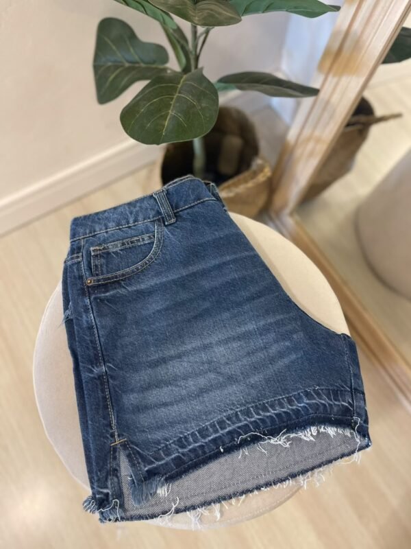 Short Sisa semi Bermudita